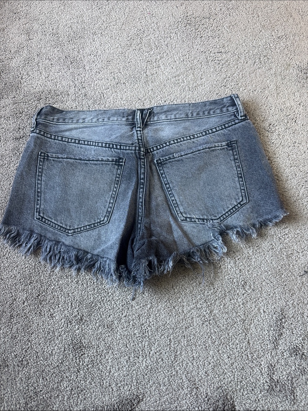 We The Free Free People High Rise Frayed Hem Denim Cutoff Shorts Gray SIZE 27 - Picture 7 of 7